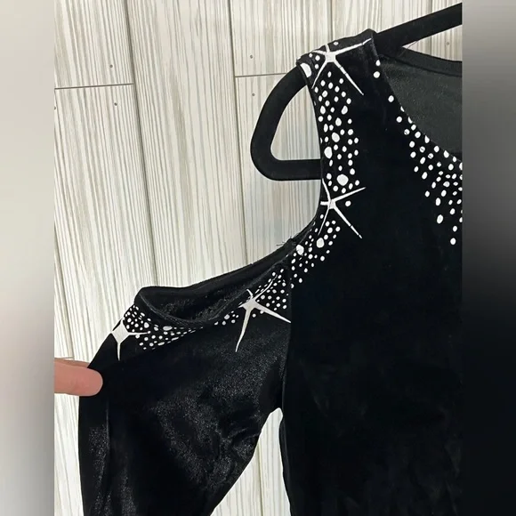 Made with Love Cold Shoulder Dress - Picture 4 of 9